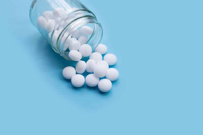 Do Mothballs Keep Cats Away