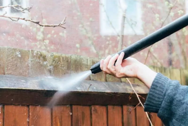does pressure washing increase water bill