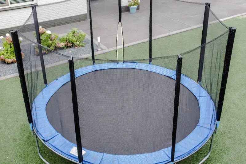 Trampoline